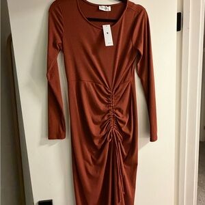 Gilli Rust Long Sleeve Ruched Dress